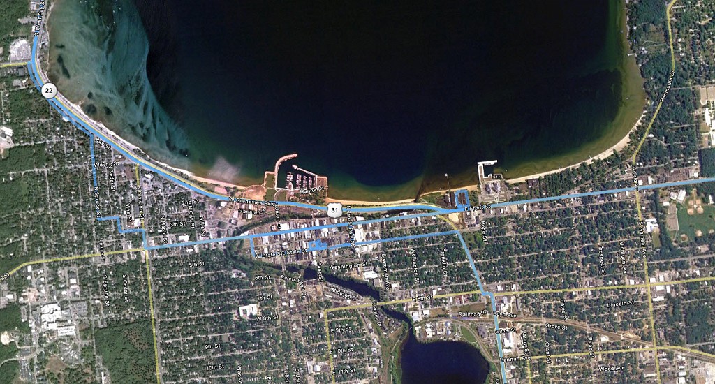 Michigan TC 2010-07 0936.jpg - Downtown Traverse City.